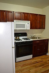 Apartment East Harlem - Kitchen