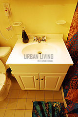 Apartment Bronx - Bathroom