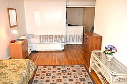 Townhouse Woodside - 客厅