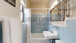Apartment Midtown East - Bathroom