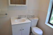 Apartment Harlem - Bathroom