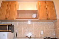 Apartment Midtown East - Kitchen