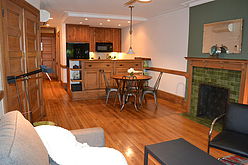 Townhouse Harlem - Living room