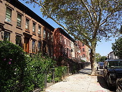Haus Stuyvesant Heights