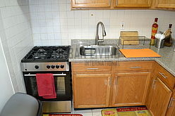 Apartment Harlem - Kitchen