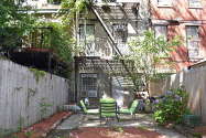 Apartment Harlem - Yard