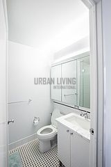 Modern residence Upper West Side - 浴室