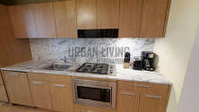 Modern residence Financial District - Kitchen
