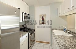 Moderner Wohnsitz Yorkville - Küche