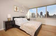 Modern residence Yorkville - 卧室