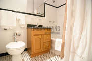Apartment Midtown West - Bathroom