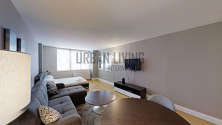 Apartment Theatre District - Living room