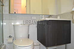 Apartment Midtown East - Bathroom