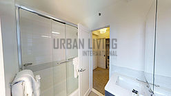 Apartment Midtown East - Bathroom