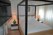 Apartment Theatre District - Bedroom 