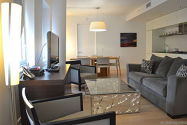 Apartamento Theatre District - Salón