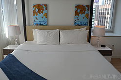 Apartment Theatre District - Bedroom