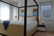 Apartment Theatre District - Bedroom 