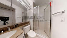 Apartment Theatre District - Bathroom