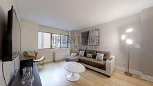 Apartment Theatre District - Living room