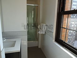 Apartment Midtown East - Bathroom