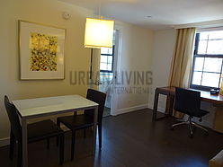 Apartment Midtown East - Living room