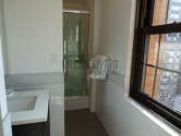 Apartment Midtown East - Bathroom