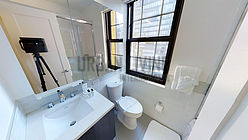 Apartment Midtown East - Bathroom