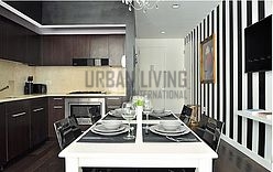 Modern residence Financial District - Kitchen