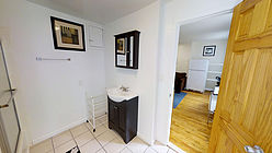 Apartment Fashion District - Bathroom