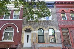 Дом Crown Heights