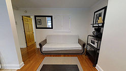 Apartment Fashion District - Living room