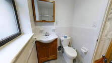 Apartment Fashion District - Bathroom