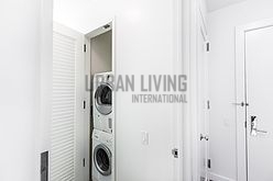 Moderner Wohnsitz Upper West Side - Wohnzimmer