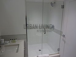 Apartment Midtown East - Bathroom