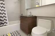 Modern residence Yorkville - 浴室