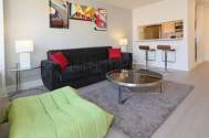 Moderner Wohnsitz Yorkville - Wohnzimmer