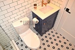 Apartment Bushwick - Bathroom