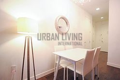 Modern residence Financial District - Kitchen