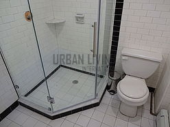 Townhouse Bronx - Bathroom 2