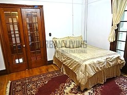 Townhouse Bronx - Bedroom 