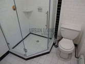 Townhouse Bronx - Bathroom 2