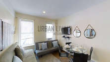Apartment Midtown West - Living room
