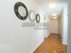 Apartment Hell's Kitchen - Living room