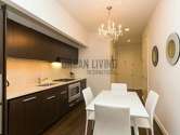 Modern residence Financial District - Living room