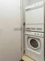 Modern residence Financial District - Bathroom