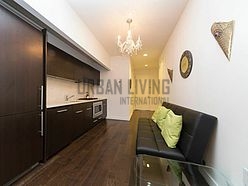 Modern residence Financial District - Living room