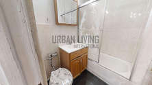 Apartment Yorkville - Bathroom