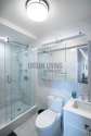 Apartment Yorkville - Bathroom