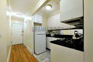 Apartment Hell's Kitchen - Kitchen